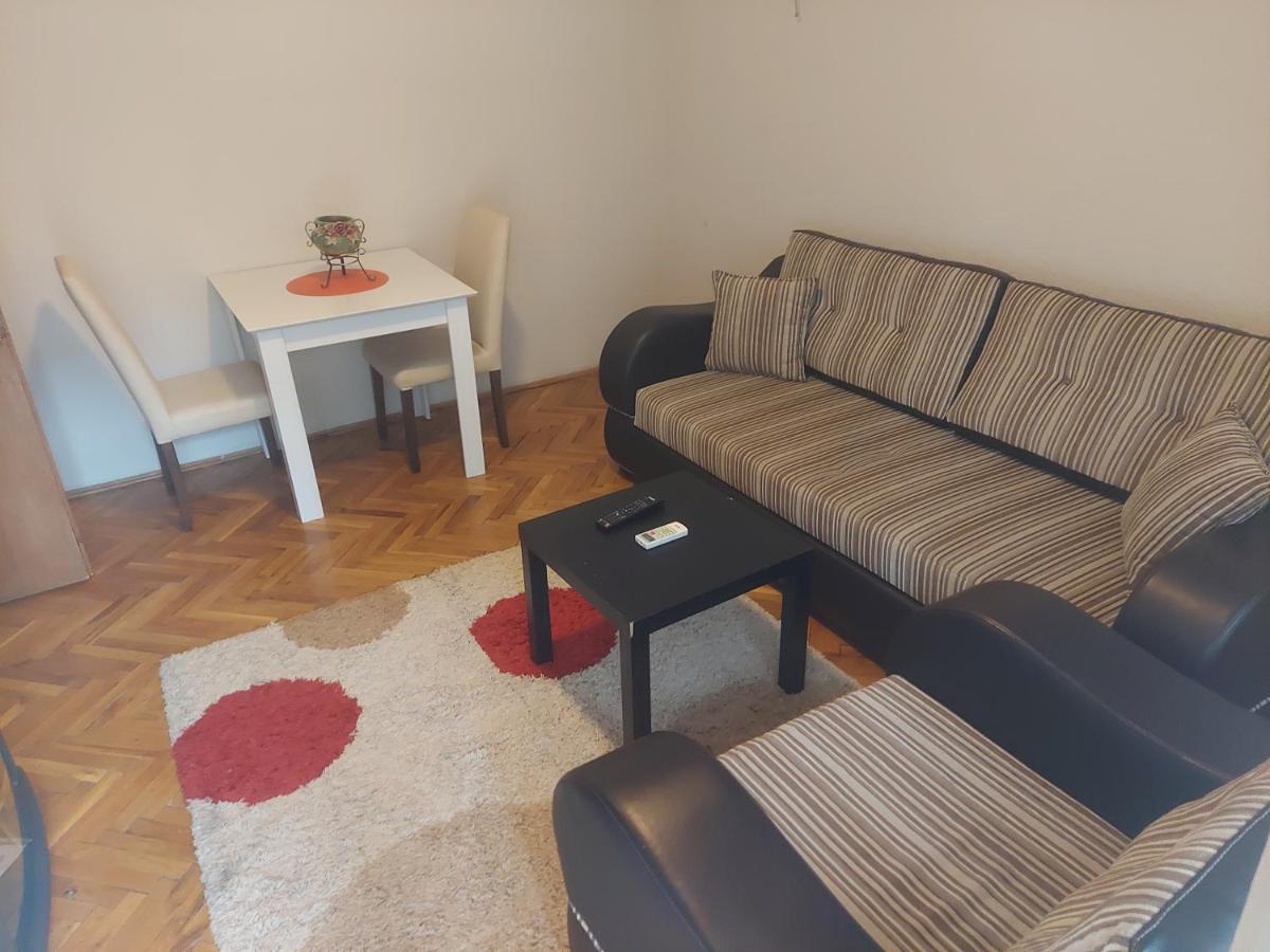 Apartment Perla Pristina Eksteriør bilde