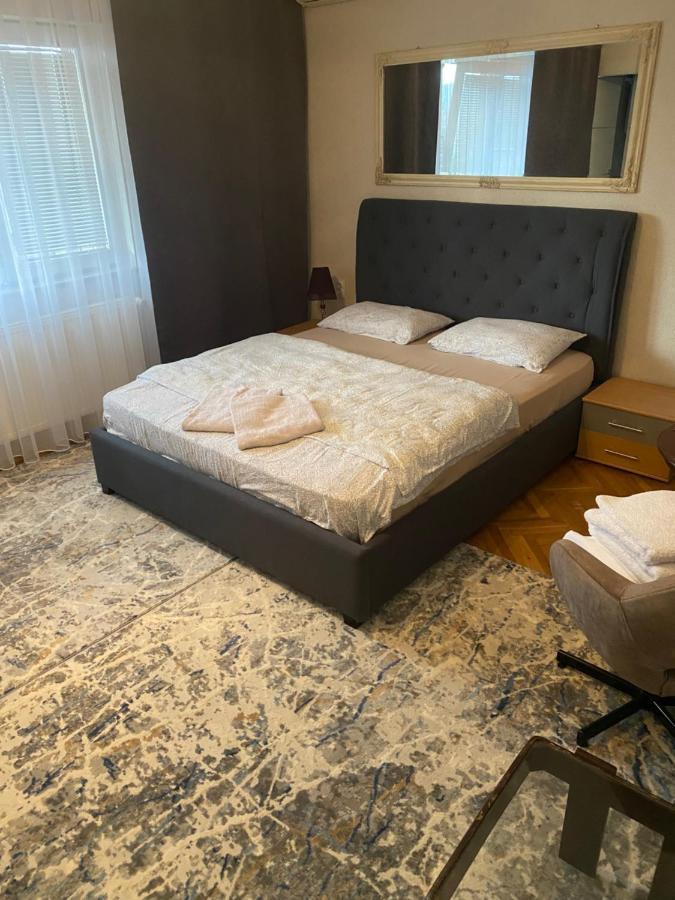 Apartment Perla Pristina Eksteriør bilde