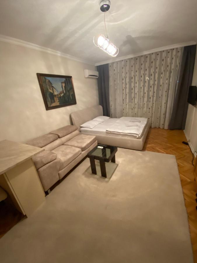 Apartment Perla Pristina Eksteriør bilde